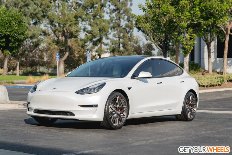 Pearl-White Model 3 with 20 inch wheels, staggered – Tesla Model 3 Wiki