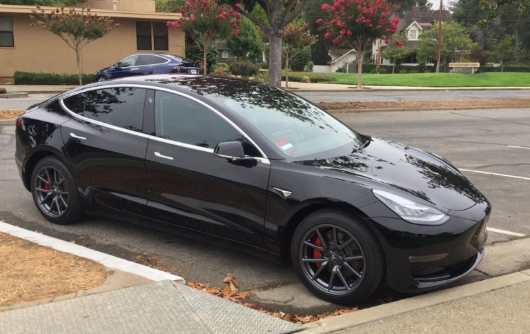 Tinted windows on Tesla Model 3 – Tesla Model 3 Wiki